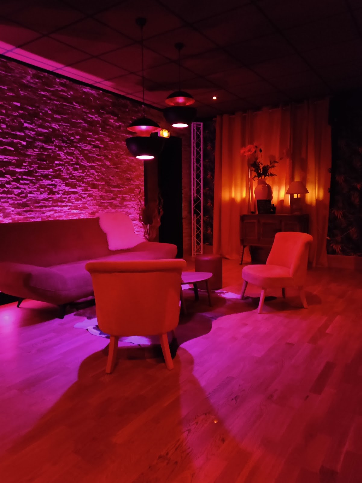 Les Amazones - Swinger Club in Le Mans, France