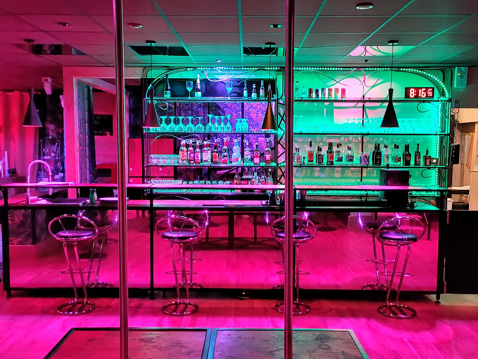 Les Amazones - Swinger Club in Le Mans, France