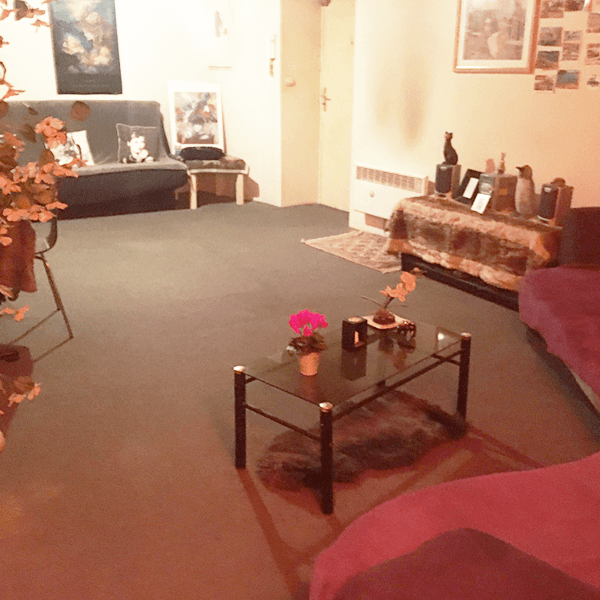 Institut Whithley - Massages Sensuels à Lyon (Bougie, Thaïlandais Ou Californien) - Erotic Massage in Lyon, France