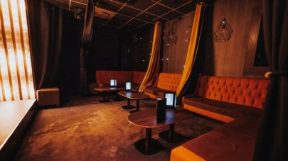 Bus Paradise Lyon - Show Spectacle Cabaret - Nightclub in Lyon, France