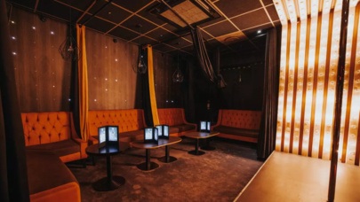 Bus Paradise Lyon - Show Spectacle Cabaret - Nightclub in Lyon, France