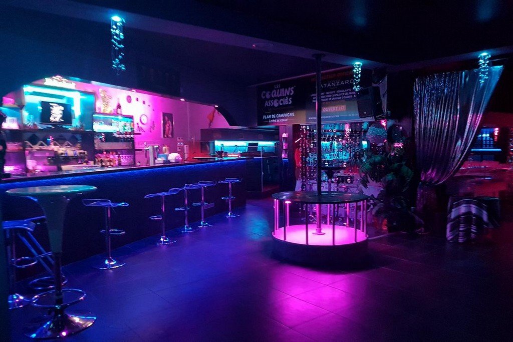 Le Vahiné - Swinger Club in Marseille, France