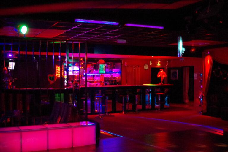 Le Paradis - Swinger Club in Montlouis Sur Loire, France