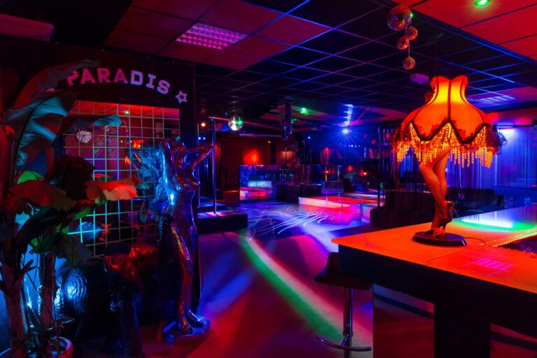 Le Paradis - Swinger Club in Montlouis Sur Loire, France