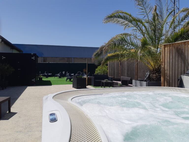 Le Paradis - Swinger Club in Montlouis Sur Loire, France