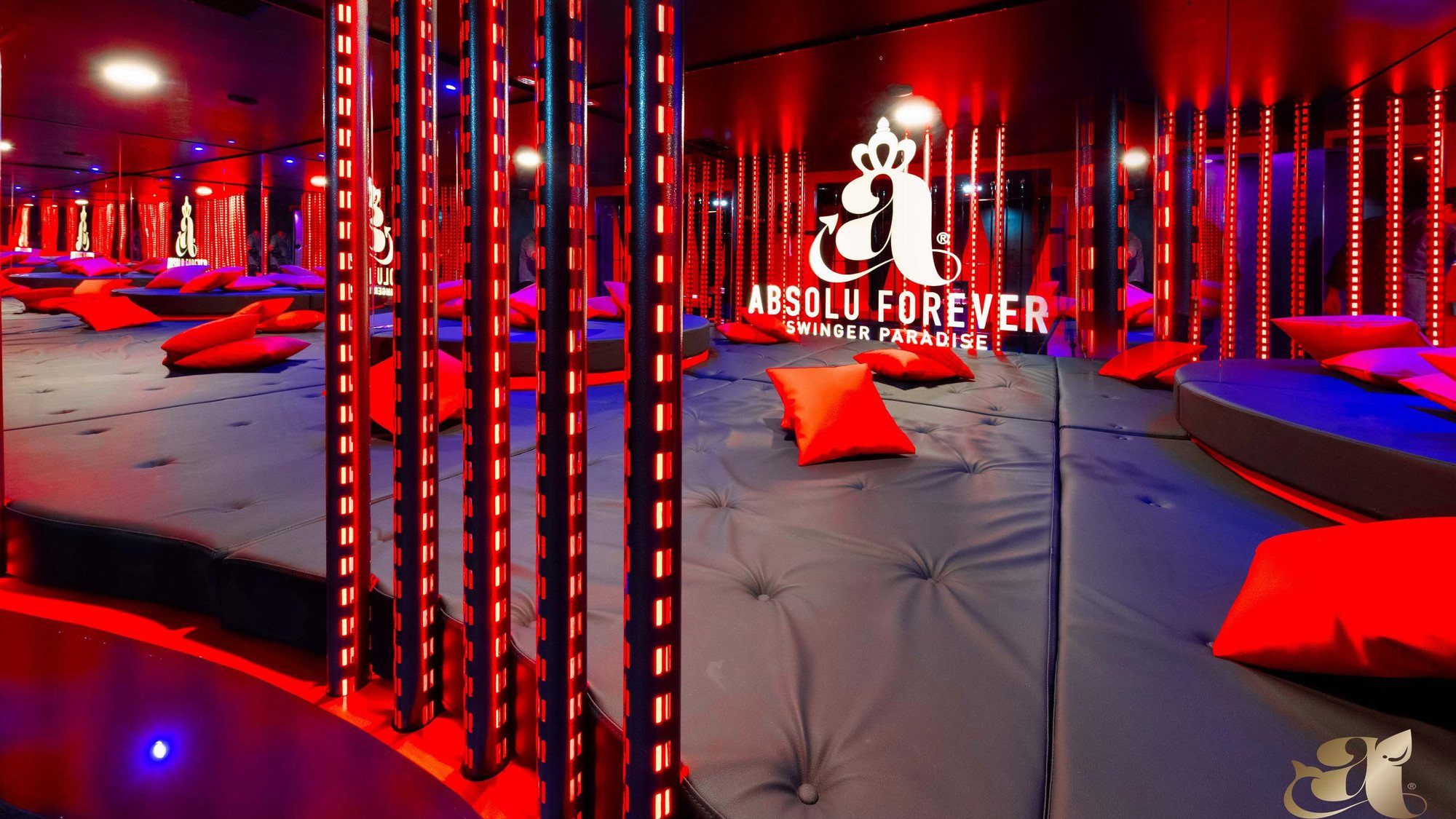 Le Club Absolu - Swinger Club in Mougins, France