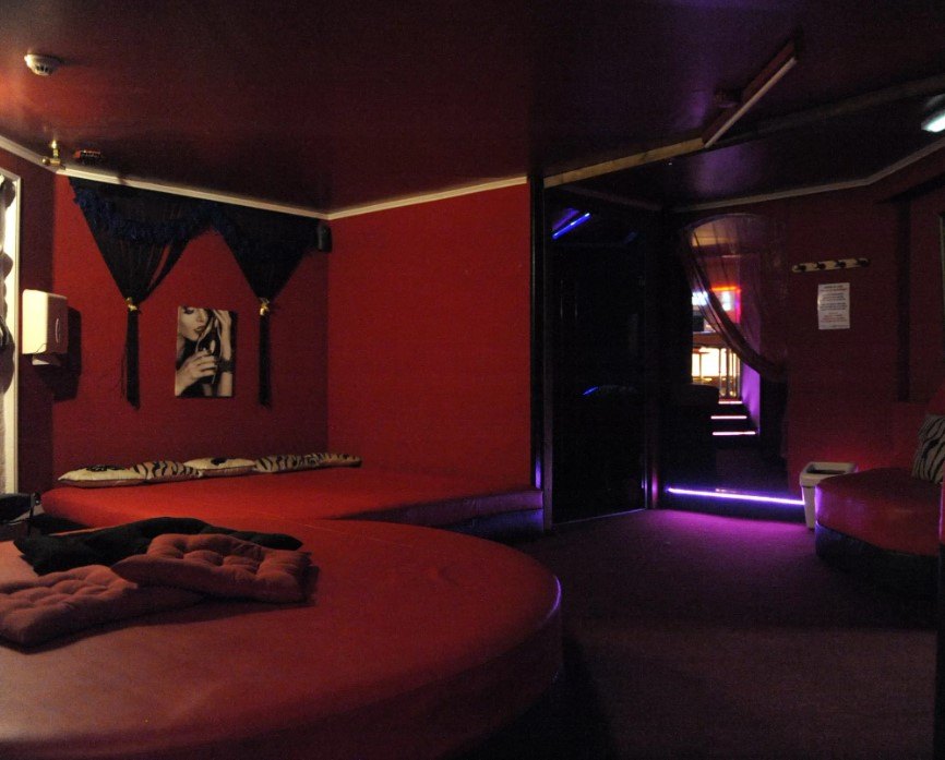 Club Libertin Le Cléo - Swinger Club in Nances, France