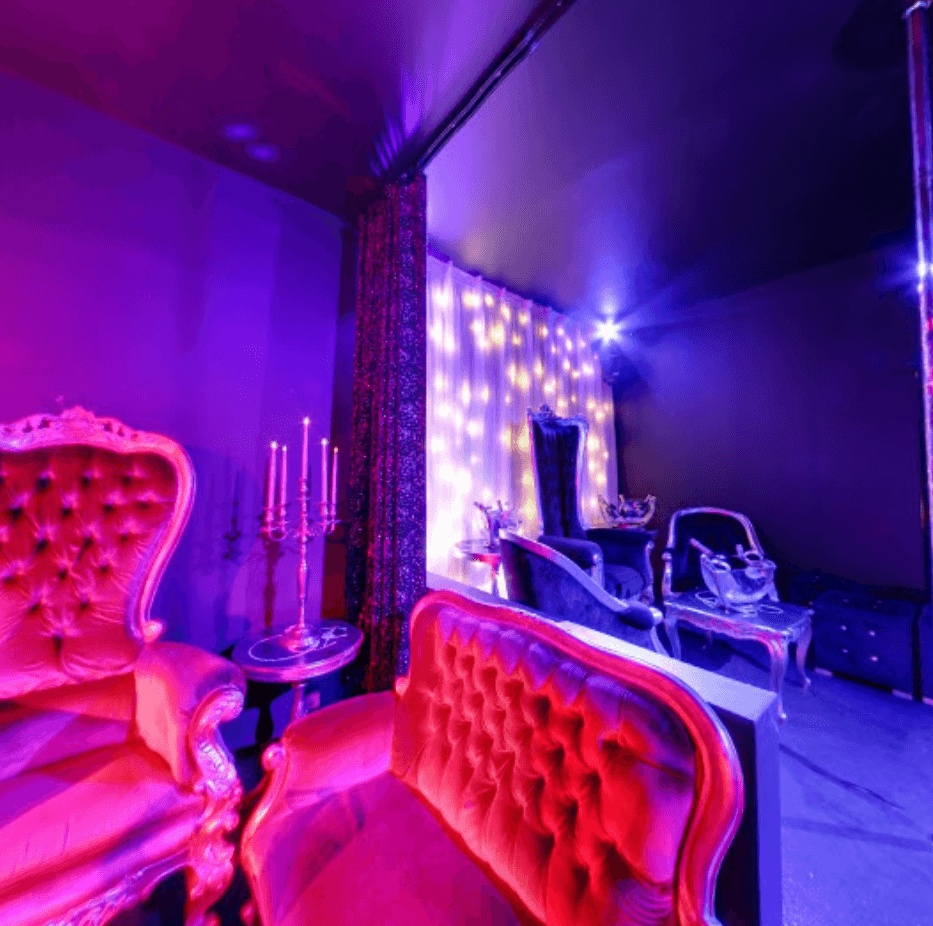 Sc Club Nantes - Strip Café Club - Nightclub in Nantes, France