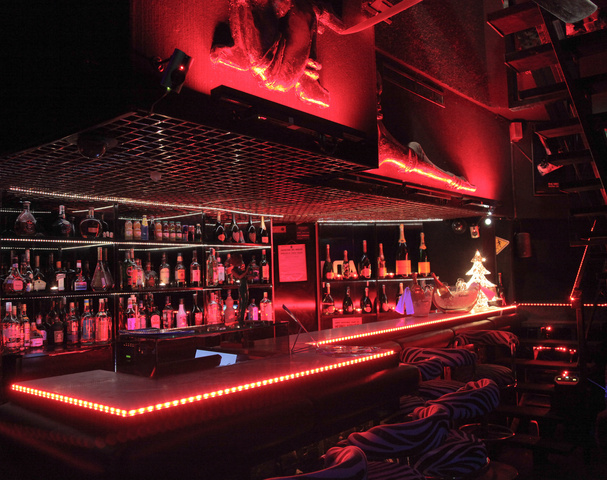 Cabaret Boa - Nightclub in Nice, France