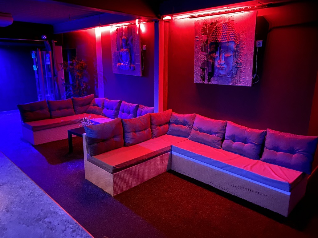 Club F212 - Swinger Club in Nimes, France