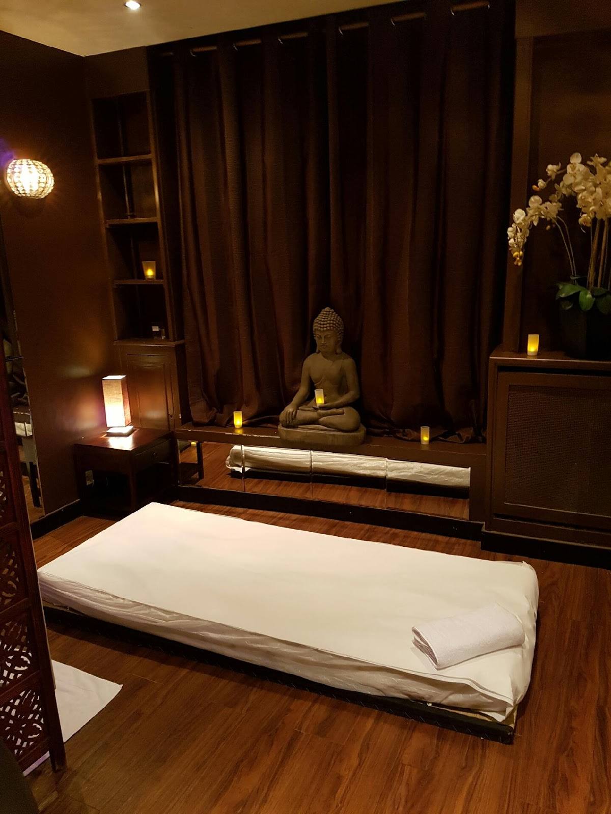 Le Bain Des Sens Massage Naturiste Paris - Erotic Massage in Paris, France