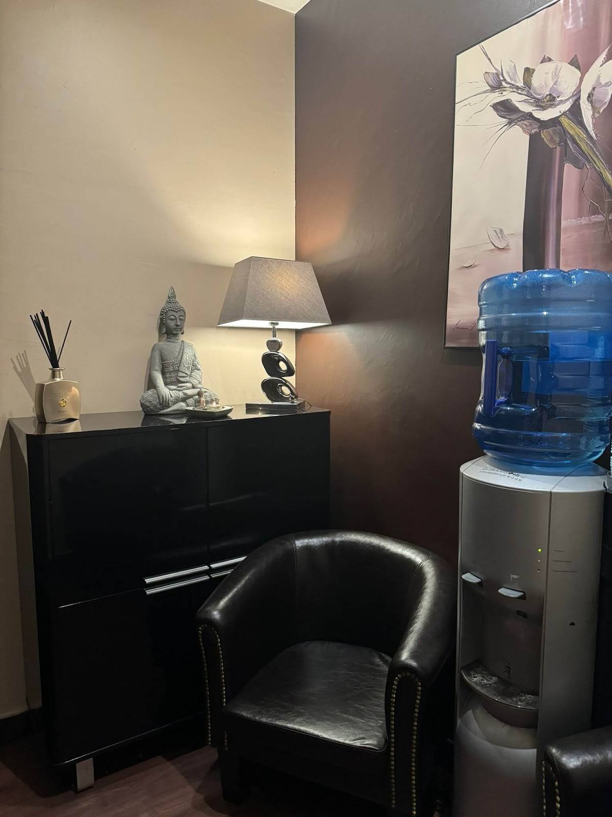 Le Bain Des Sens Massage Naturiste Paris - Erotic Massage in Paris, France