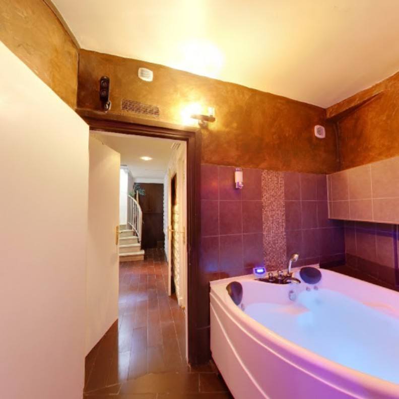 Natur&Zen - Erotic Massage in Paris, France