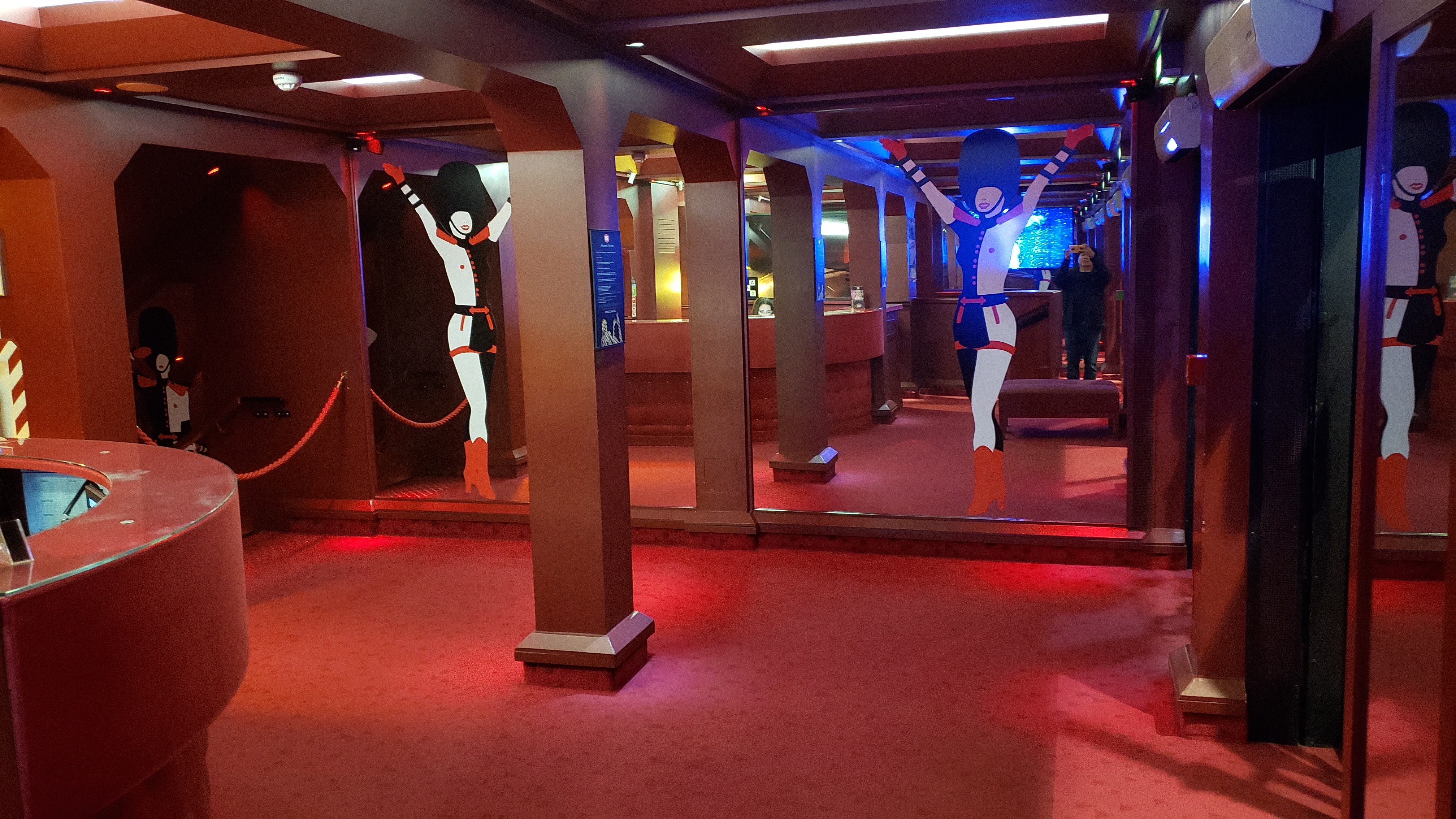 Crazy Horse Paris - Nightclub in Paris, France