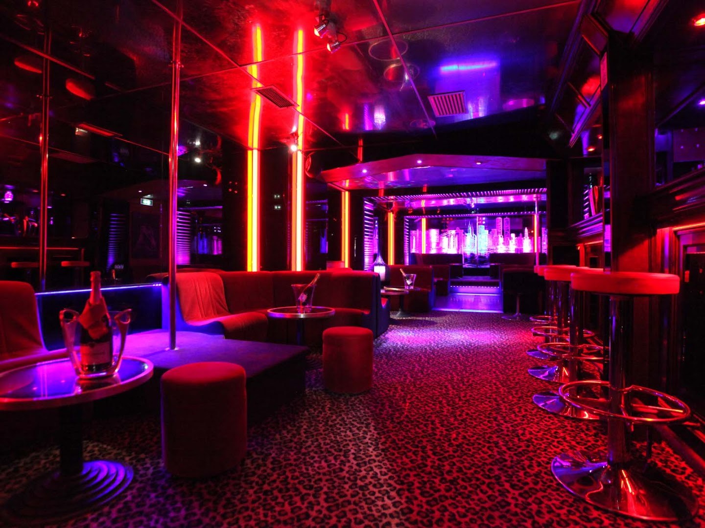 G-Spot Club - Nightclub in Paris, France