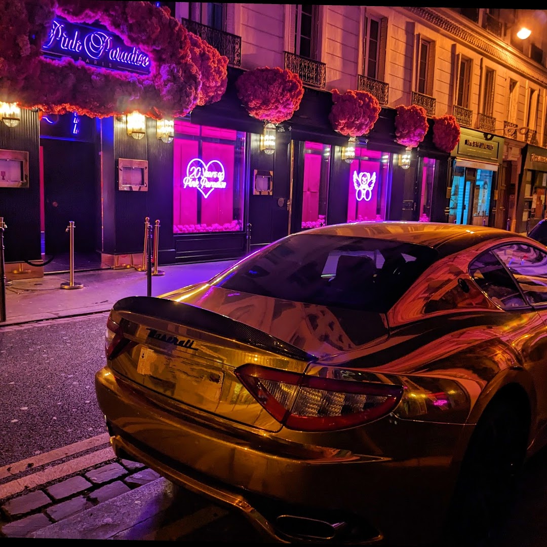 Pink Paradise - Nightclub in Paris, France