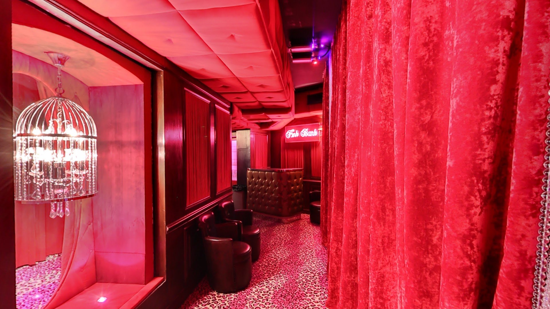 Pink Paradise - Nightclub in Paris, France