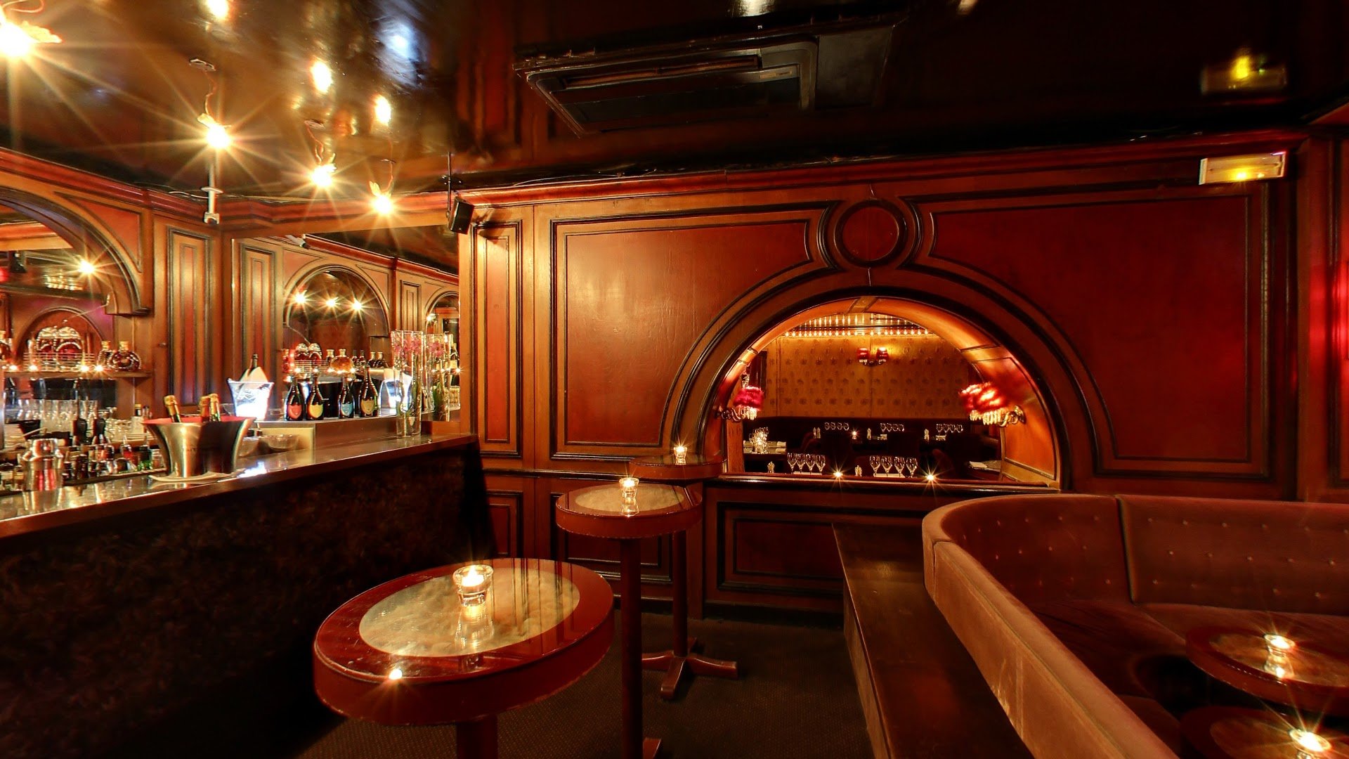 Secret Square Strip Club - Nightclub in Paris, France