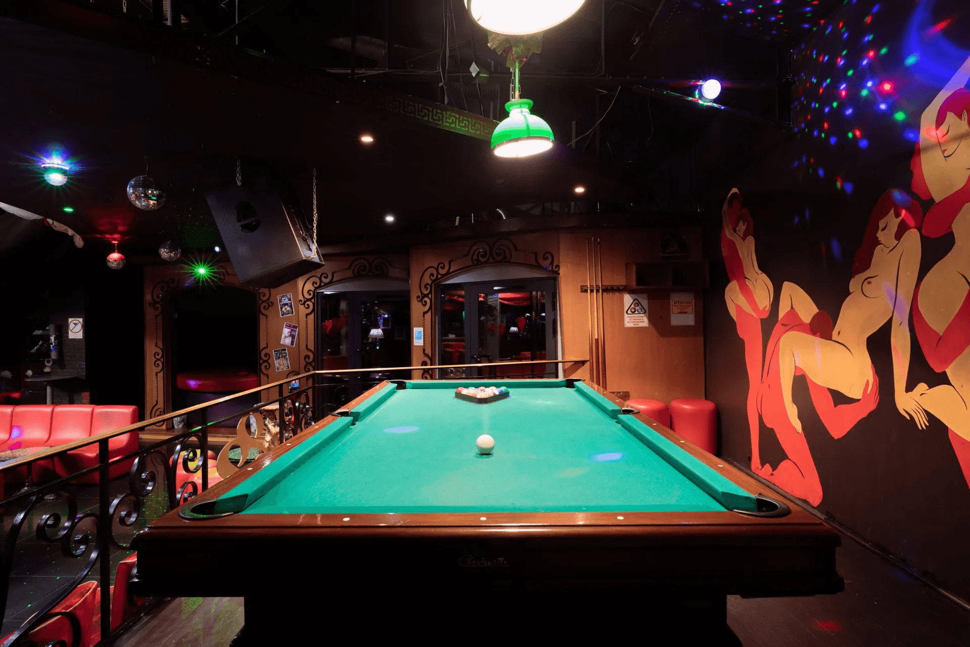 Club 2plus2 - Swinger Club in Paris, France