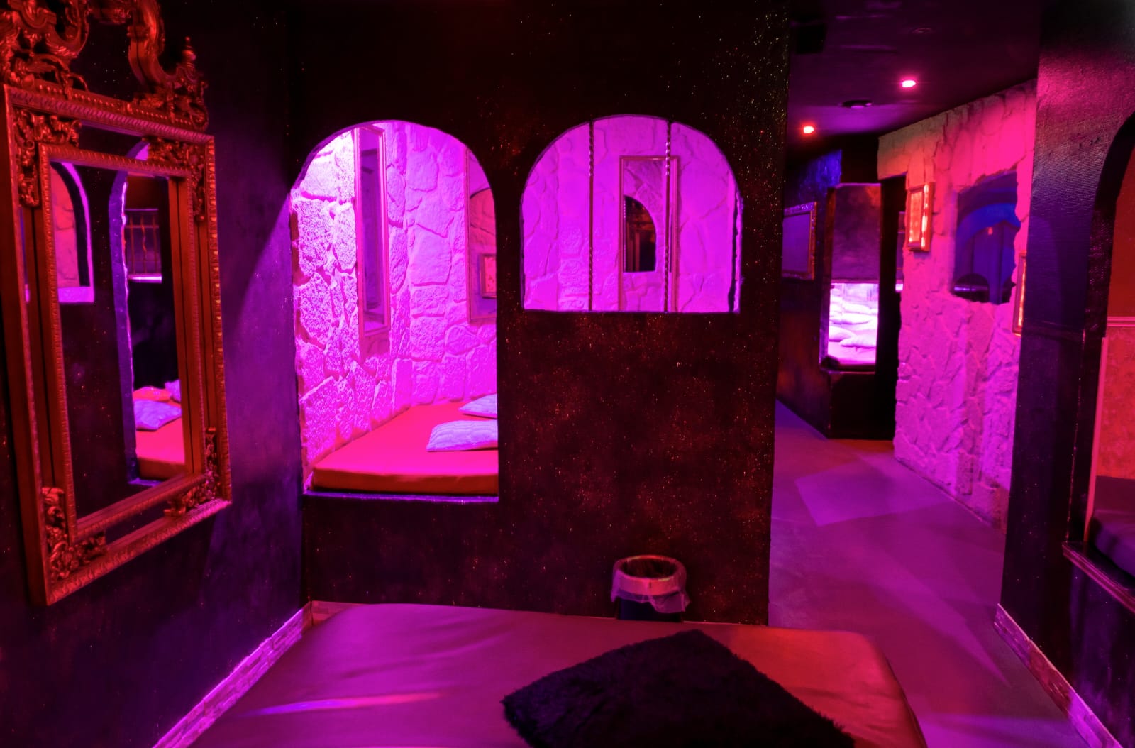 Eleven Club Privé - Swinger Club in Paris, France