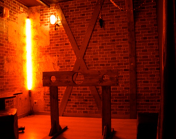 L'Escarpin Club - Swinger Club in Paris, France