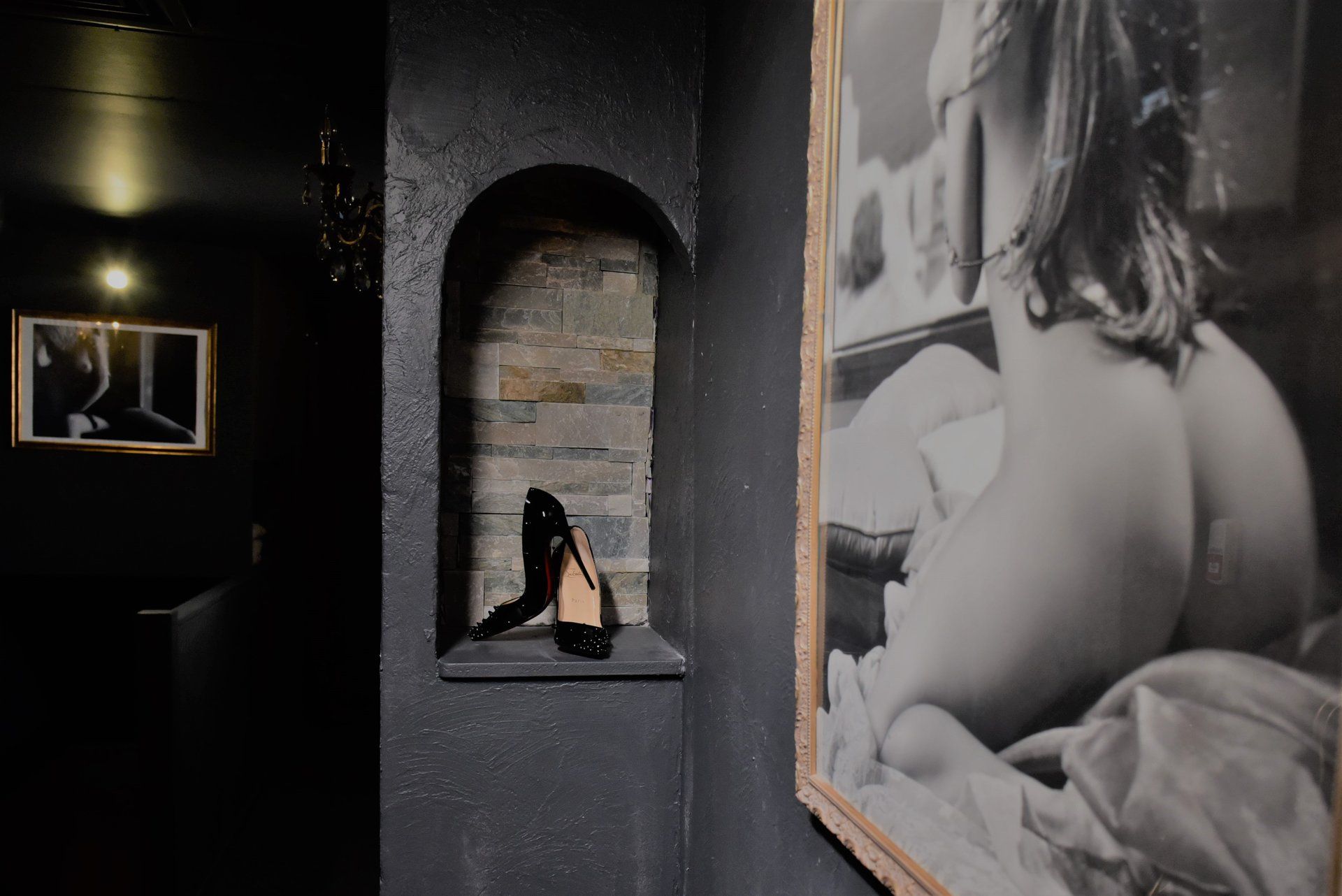 La Marquise Club - Swinger Club in Paris, France