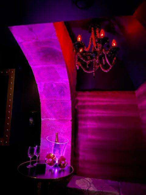 Le Mask - Swinger Club in Paris, France