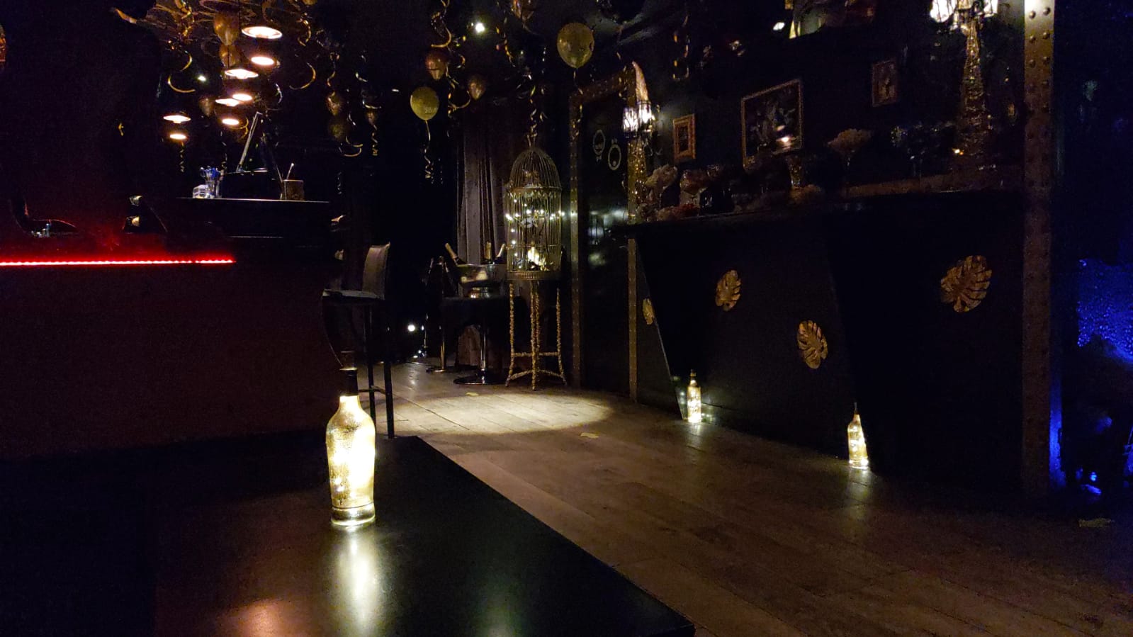 Le Mask - Swinger Club in Paris, France