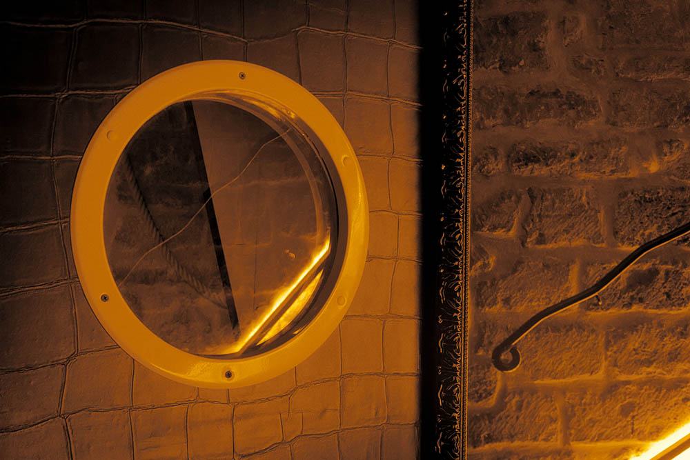 Le We Private Club - Swinger Club in Paris, France