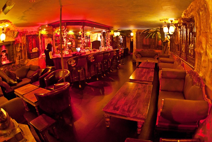 Moon City - Swinger Club in Paris, France
