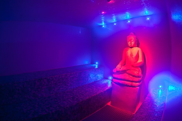 Moon City - Swinger Club in Paris, France