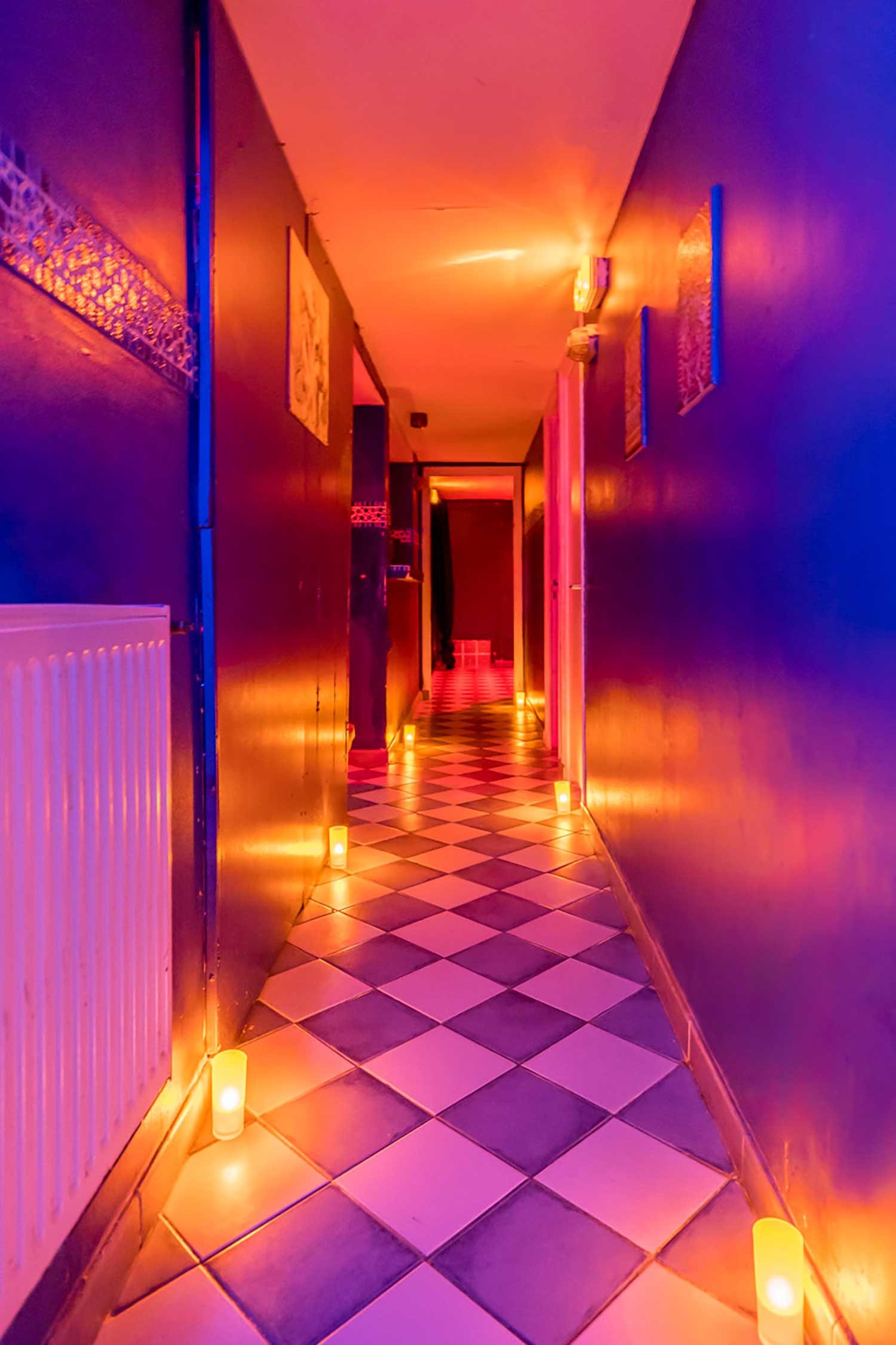 Sauna Caméléon - Swinger Club in Paris, France