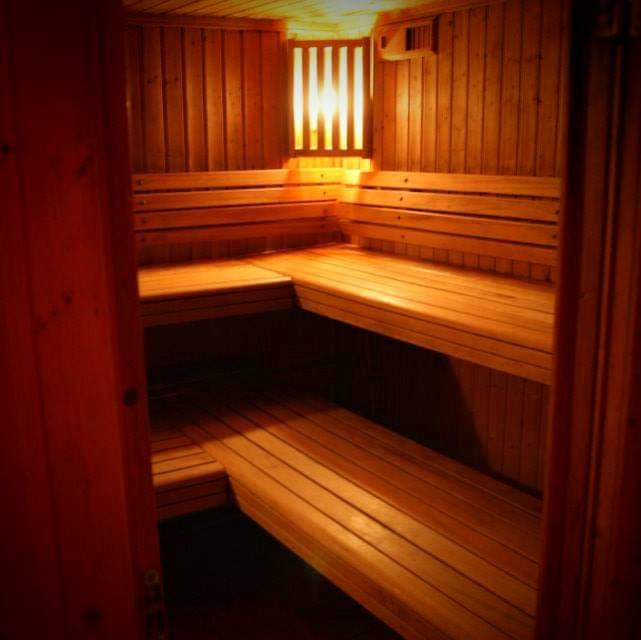 Sauna Club Provence - Swinger Club in Paris, France