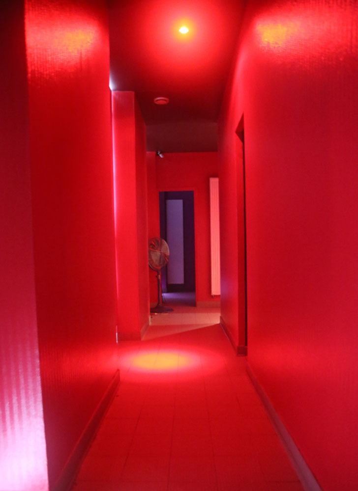 Sauna Club Provence - Swinger Club in Paris, France