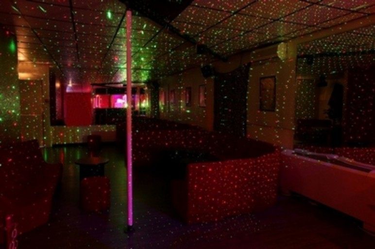 Alina Sauna Poitiers - Swinger Club in Poitiers, France