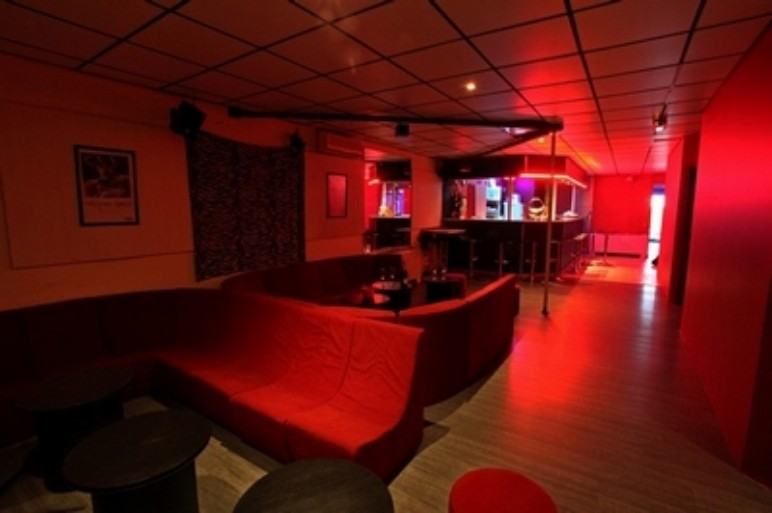 Alina Sauna Poitiers - Swinger Club in Poitiers, France