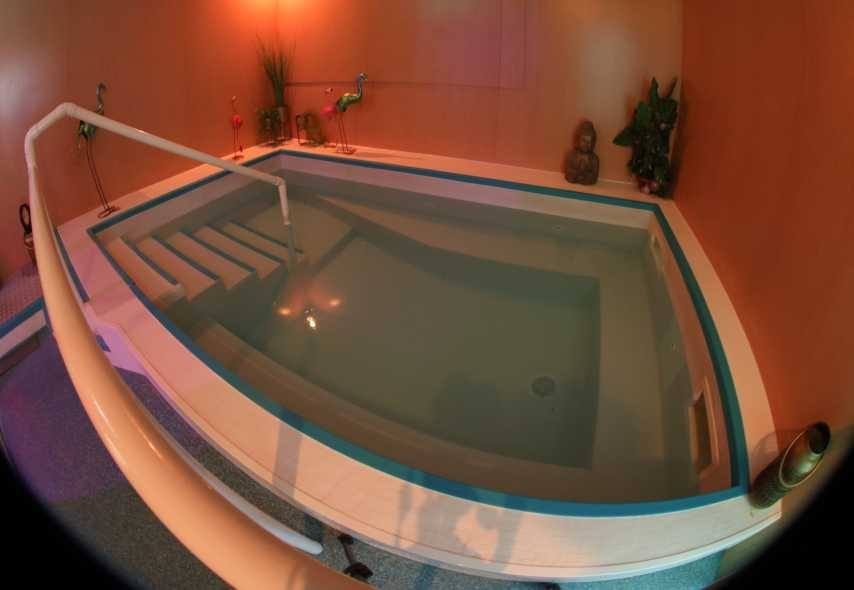 Alina Sauna Poitiers - Swinger Club in Poitiers, France