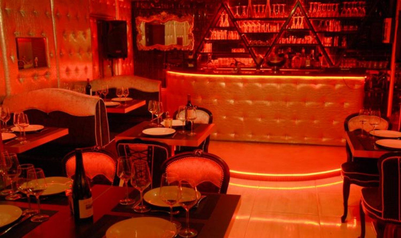 Le Liberty Station - Swinger Club in Prinquiau, France