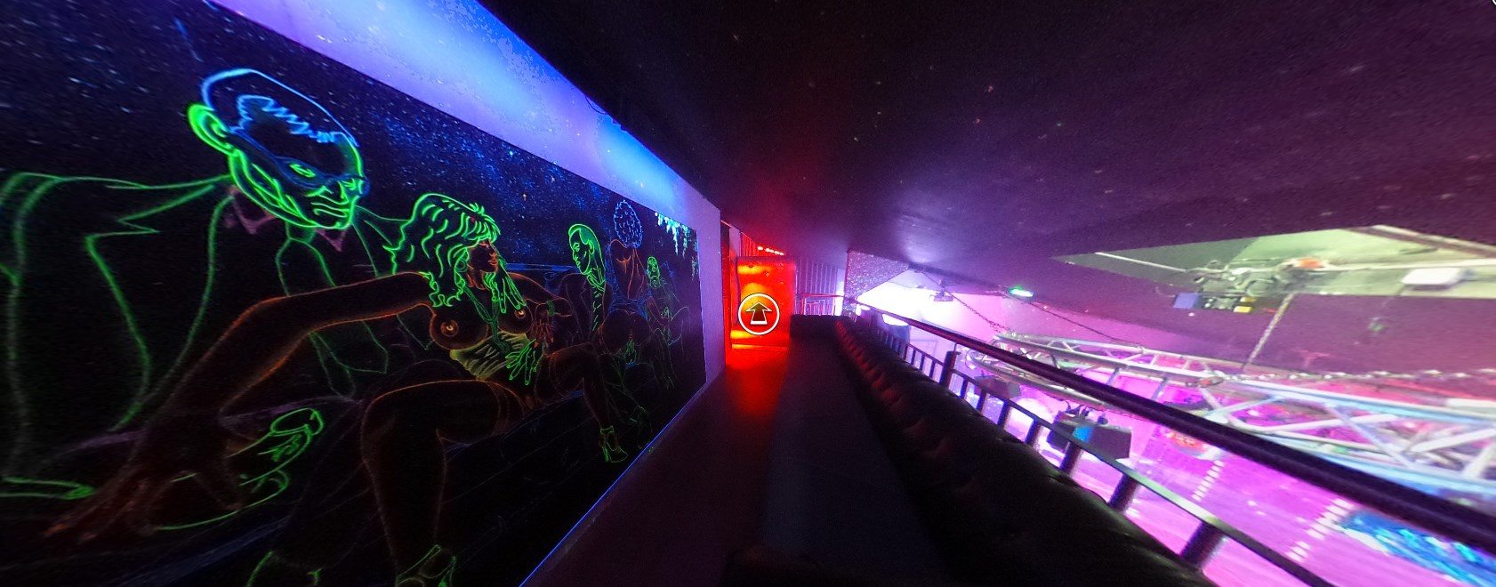Le Liberty Station - Swinger Club in Prinquiau, France