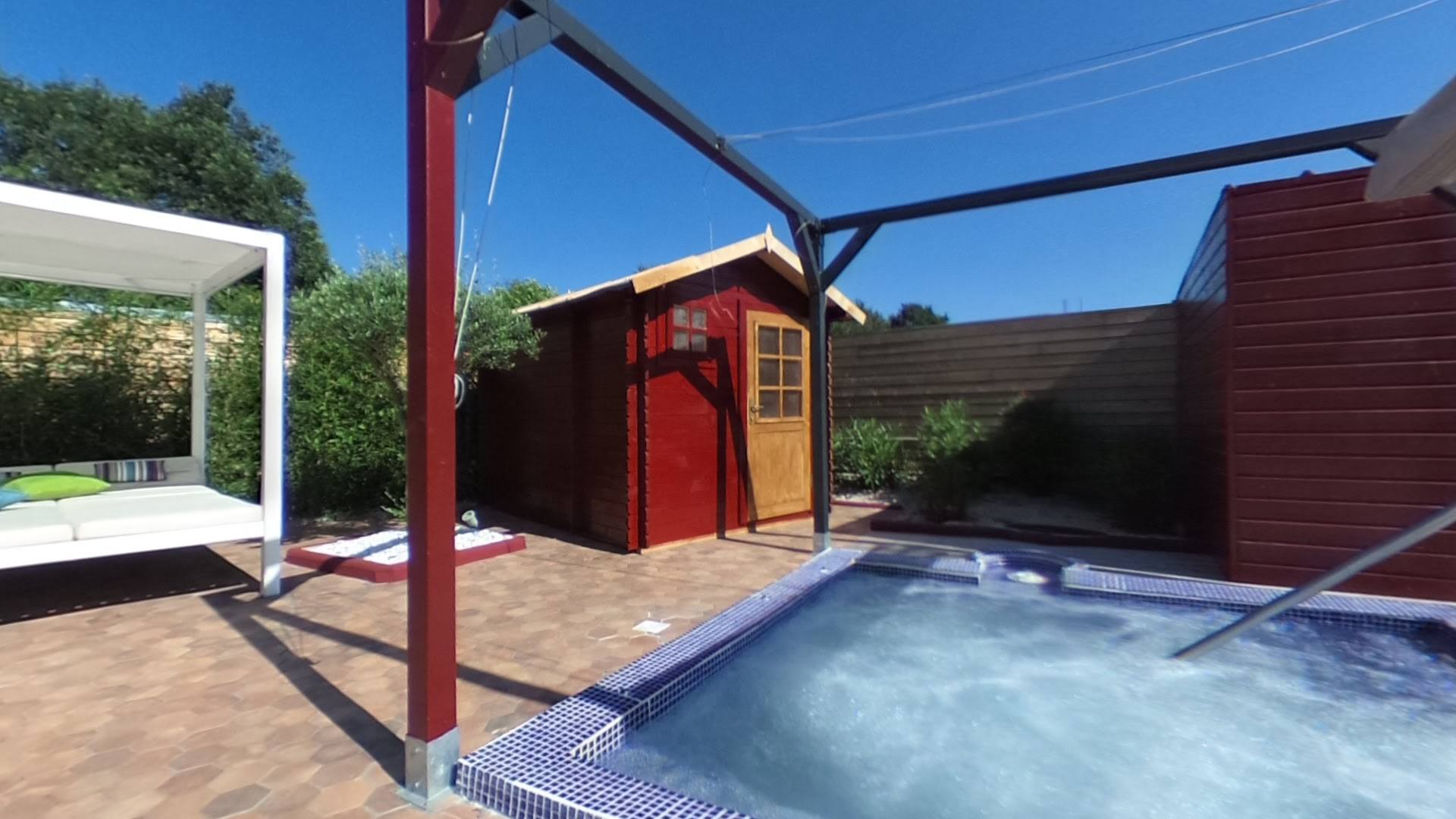 Le Liberty Station - Swinger Club in Prinquiau, France