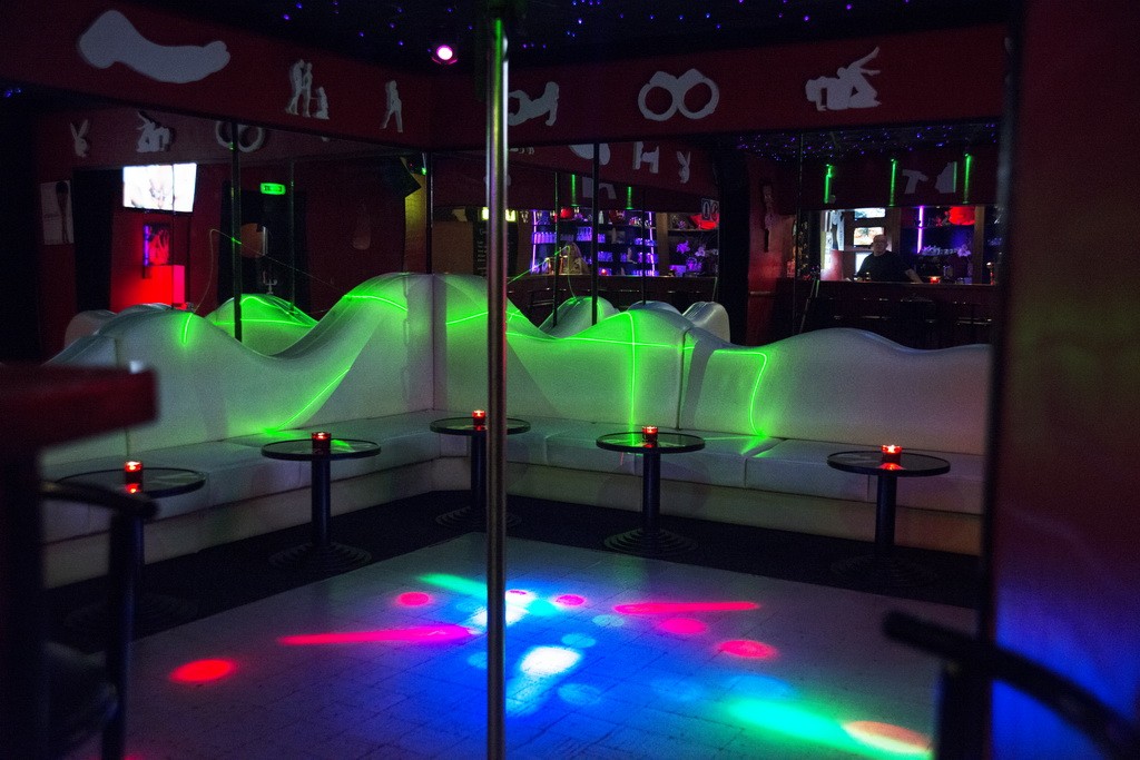 Le Clean - Swinger Club in Riom, France