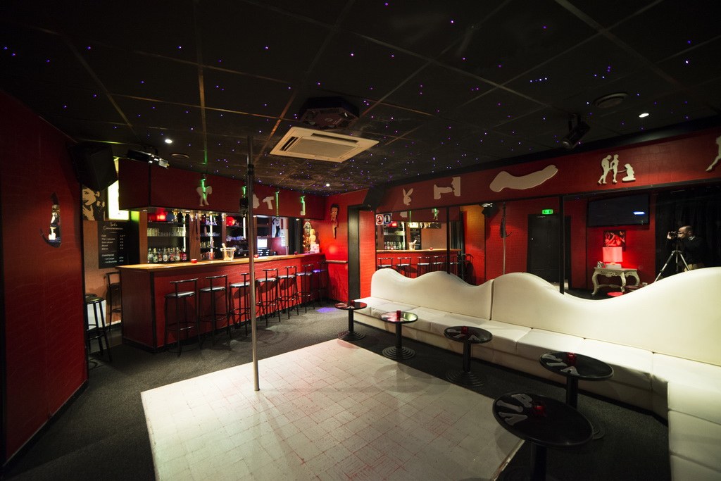 Le Clean - Swinger Club in Riom, France