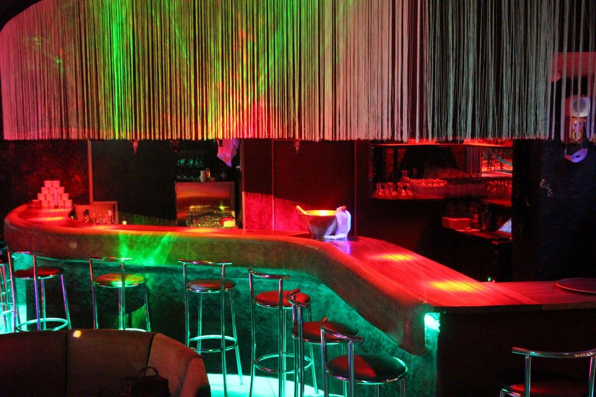 Hot Club - Swinger Club in Roqueseriere, France