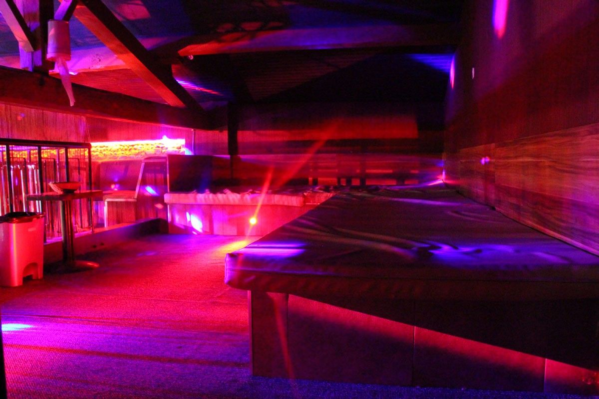 Hot Club - Swinger Club in Roqueseriere, France