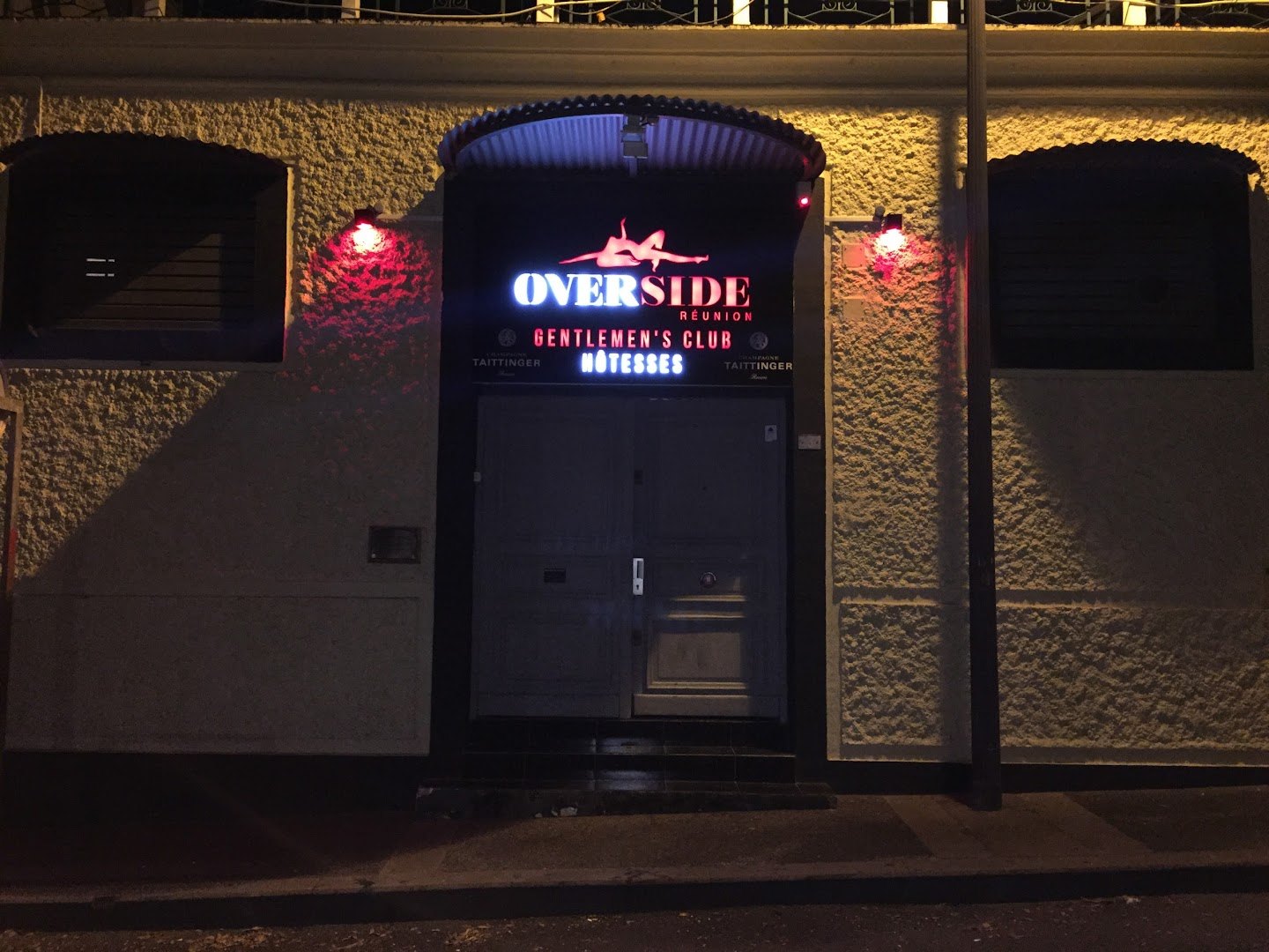 Overside Reunion - Nightclub in Saint Denis, France