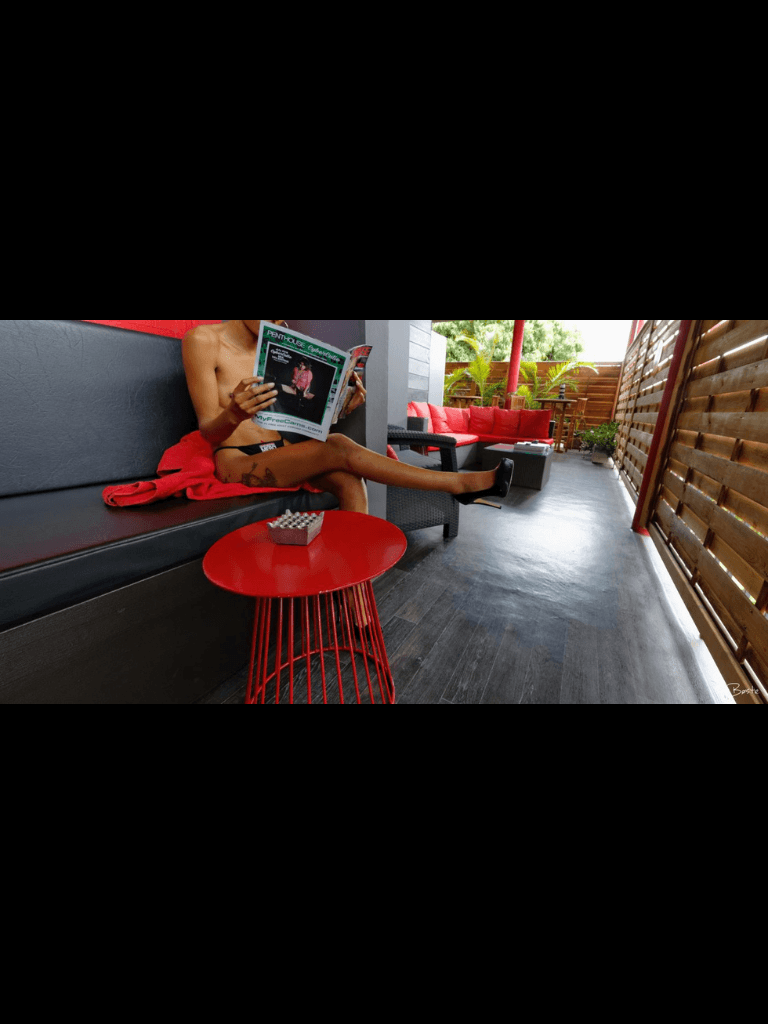 Sauna Club Bubbles - Swinger Club in Saint Denis, France