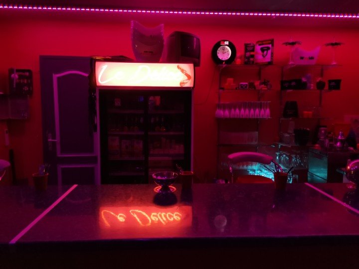 Le Delice - Swinger Club in Saint Laurent Des Vignes, France