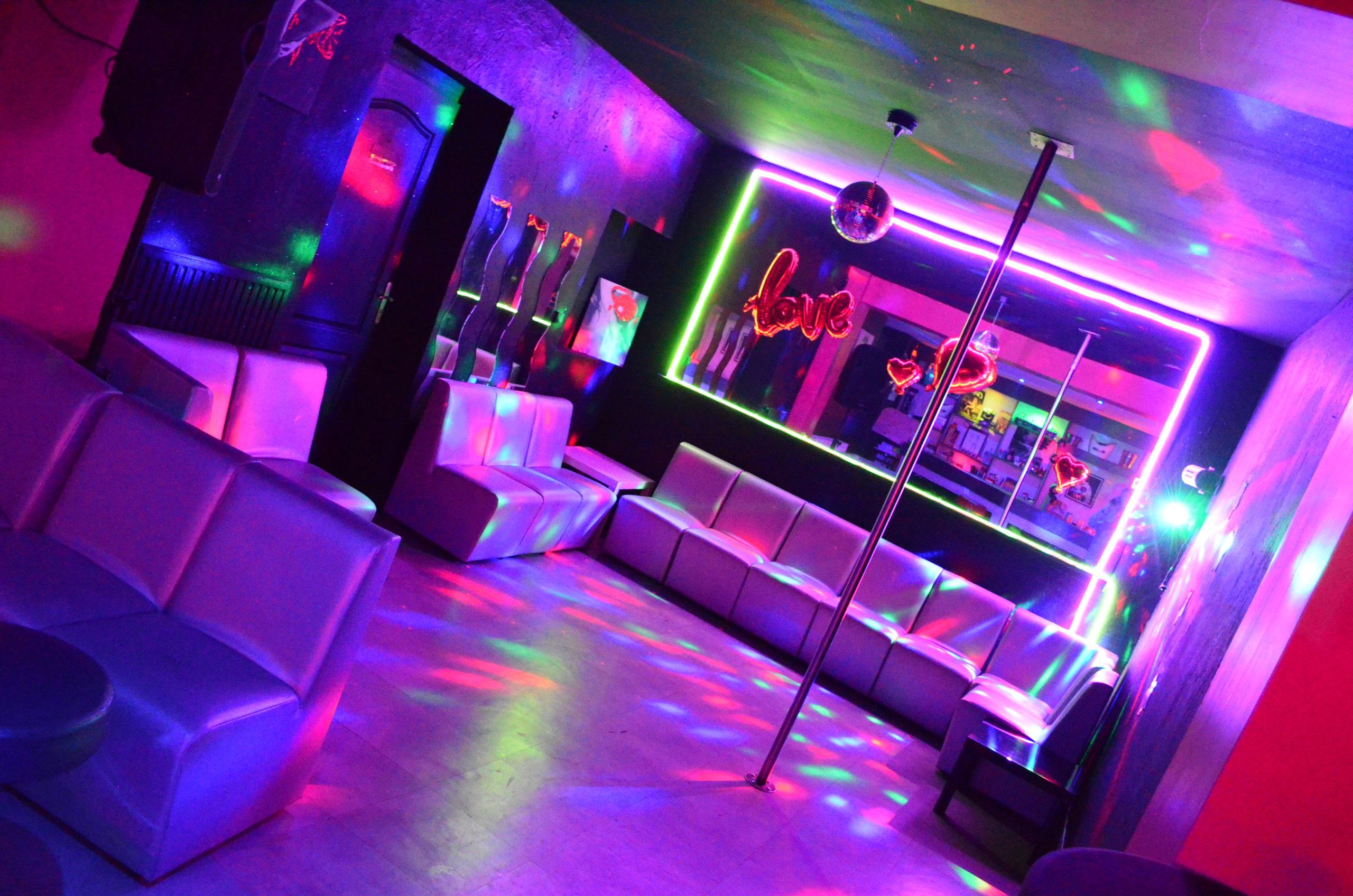 Le Rubis Club - Fkk in Saint Nicolas De Port, France