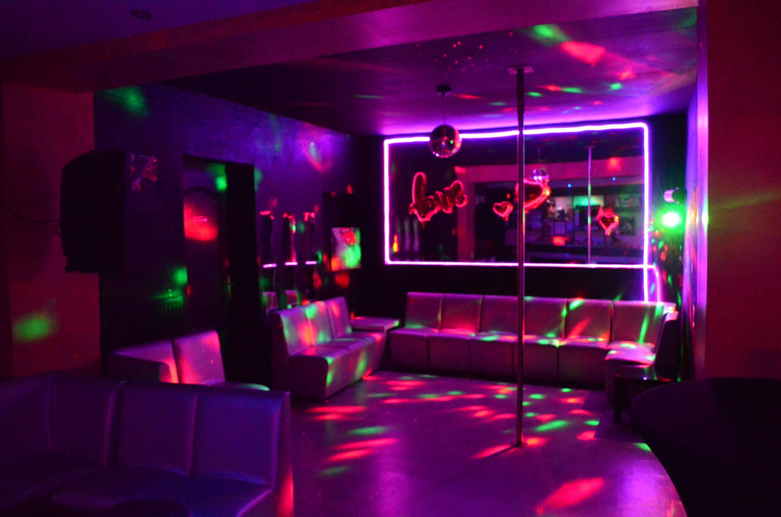 Le Rubis Club - Fkk in Saint Nicolas De Port, France