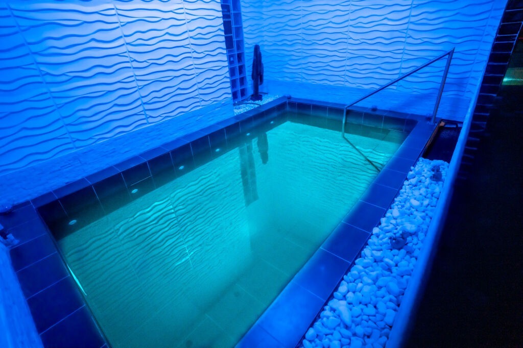 The Strip - Swinger Club in Saint Ouen L Aumone, France